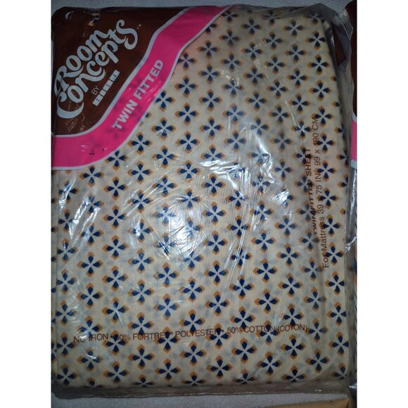 Room Concepts Twin Fitted & Flat No-Iron Sheets + Beige Pillowcases 50% Fortrel - Picture 4 of 10